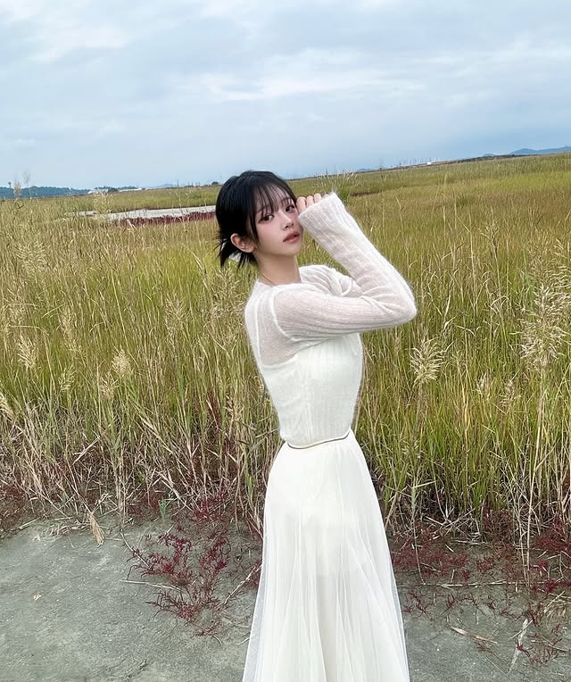 여돌들 중에서도 이쁜축에 속한다고 보는 QWER쵸단 | 인스티즈