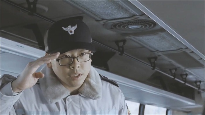 [황해] 영화에서 억울하고 무섭고 짠내터지는 연기 잘 하는 하정우.. | 인스티즈