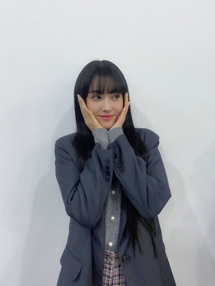 작곡가 블아필이 실력+인성을 갖춘 아이들로 3년이나 걸려 만든 신인 걸그룹 | 인스티즈