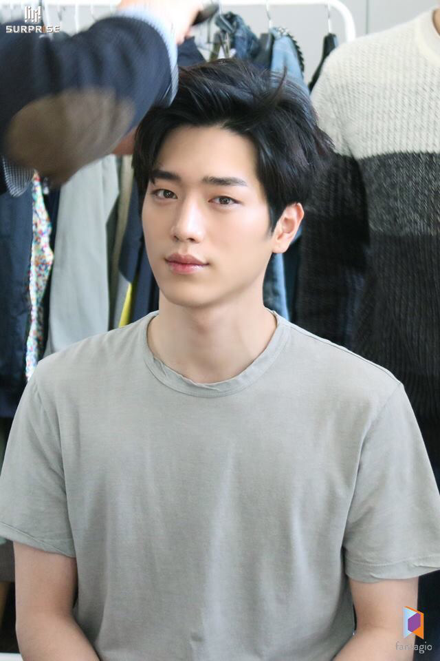 서강준 포마드 머리 스타일.JPG | 인스티즈