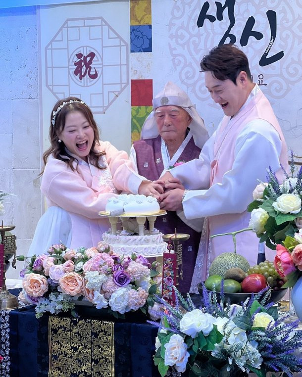 심진화가 故김형은 부모님 챙기는 이유 (+ 오늘 인스타글) | 인스티즈