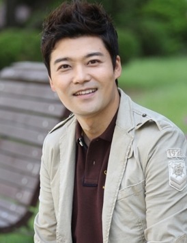 씨스루 수염을 갖고있는 연예인들.jpg | 인스티즈