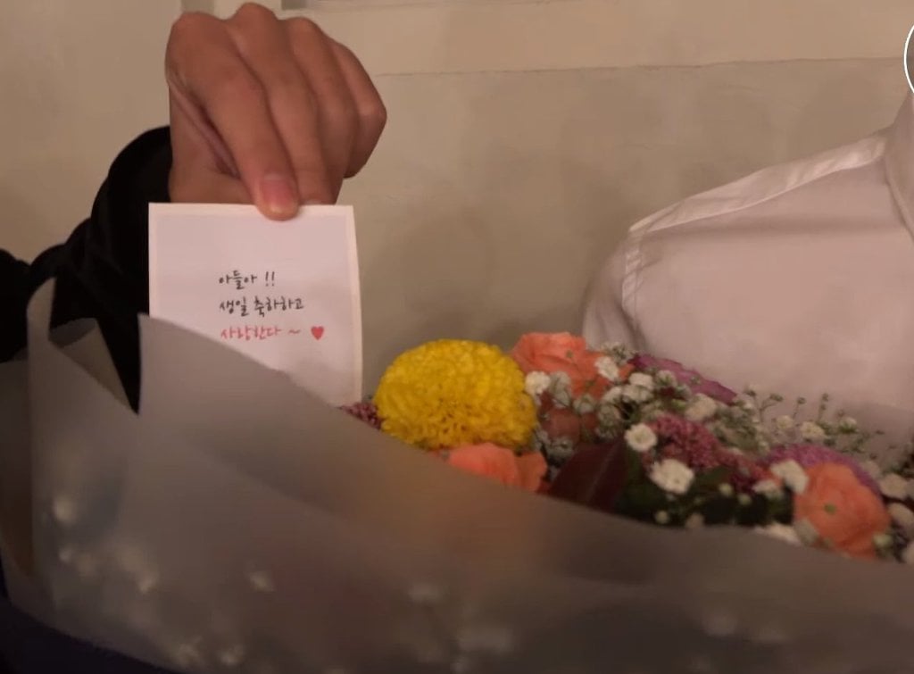 심심해서 찾아 본 방탄소년단 멤버들의 가족들.jpg | 인스티즈