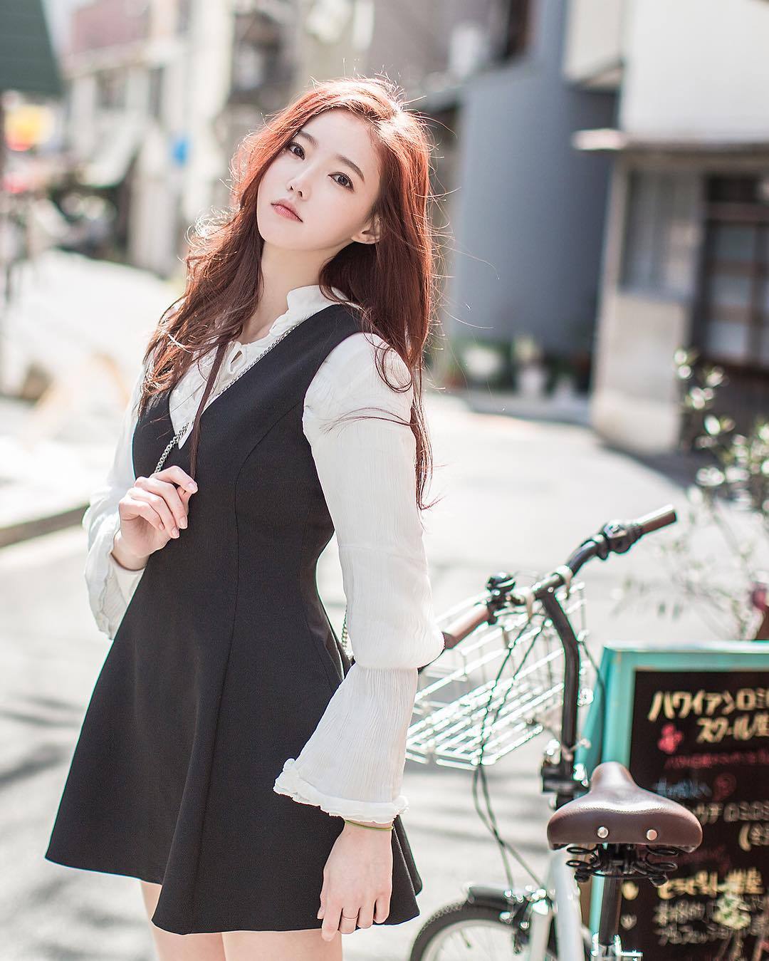 여자친구처럼 나온 레이싱모델 김보라 | 인스티즈