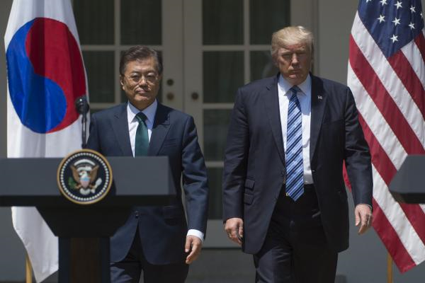 UPI와 백악관에 올라온 문재인 대통령 사진 | 인스티즈
