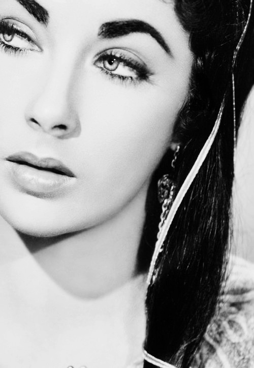 한국인입장에서 의외일수 있는 서양의 정석미인 | 인스티즈