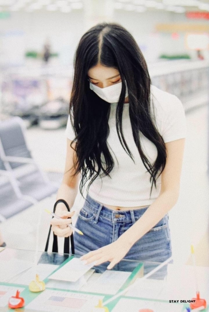아이즈원 장원영 탈모 의심받는 장면.gif | 인스티즈