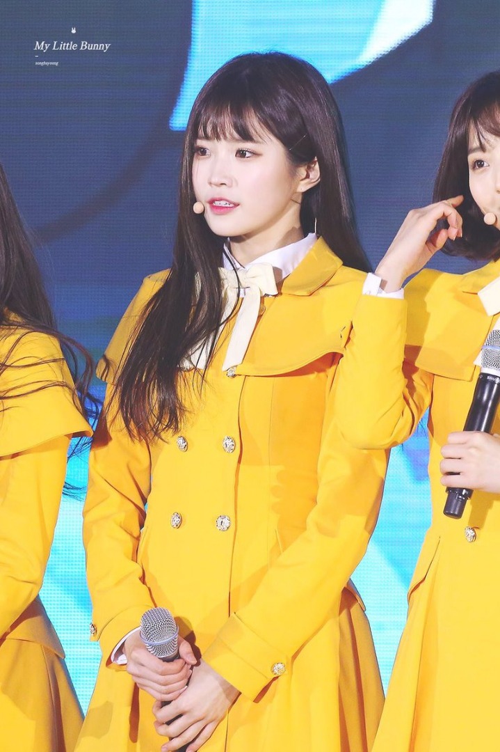 옆머리가 절대 움직이지 않는 아이돌 프로미스 송하영..jpg | 인스티즈