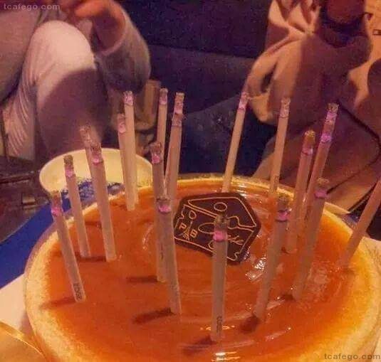 20살 기념 생일케이크 레전드 | 인스티즈