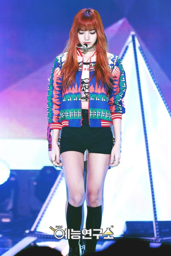 볼 때마다 놀라는 블랙핑크 리사 비율.jpg | 인스티즈