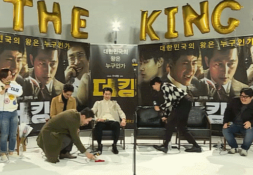 조인성,정우성,배성우,류준열 3초에 1번씩 터지는 어제자 더킹 무비토크 2 | 인스티즈