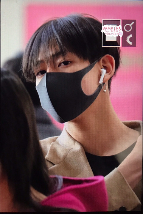 에어팟을 착용한 아이돌, 연예인 모음 | 인스티즈