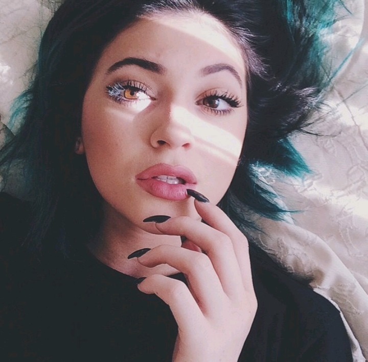 서양 여성들의 손톱 꾸미는 트렌드.jpg (feat.카일리제너) | 인스티즈