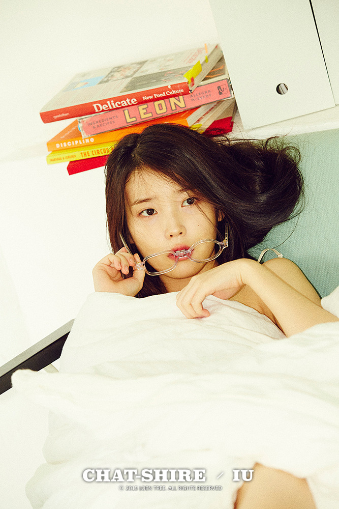 섹시한 아이유.jpgif | 인스티즈