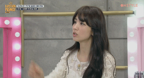 박하선 화장해주면서 안절부절 떨려서 숨도 제대로 못쉬는 남아이돌들.gif | 인스티즈