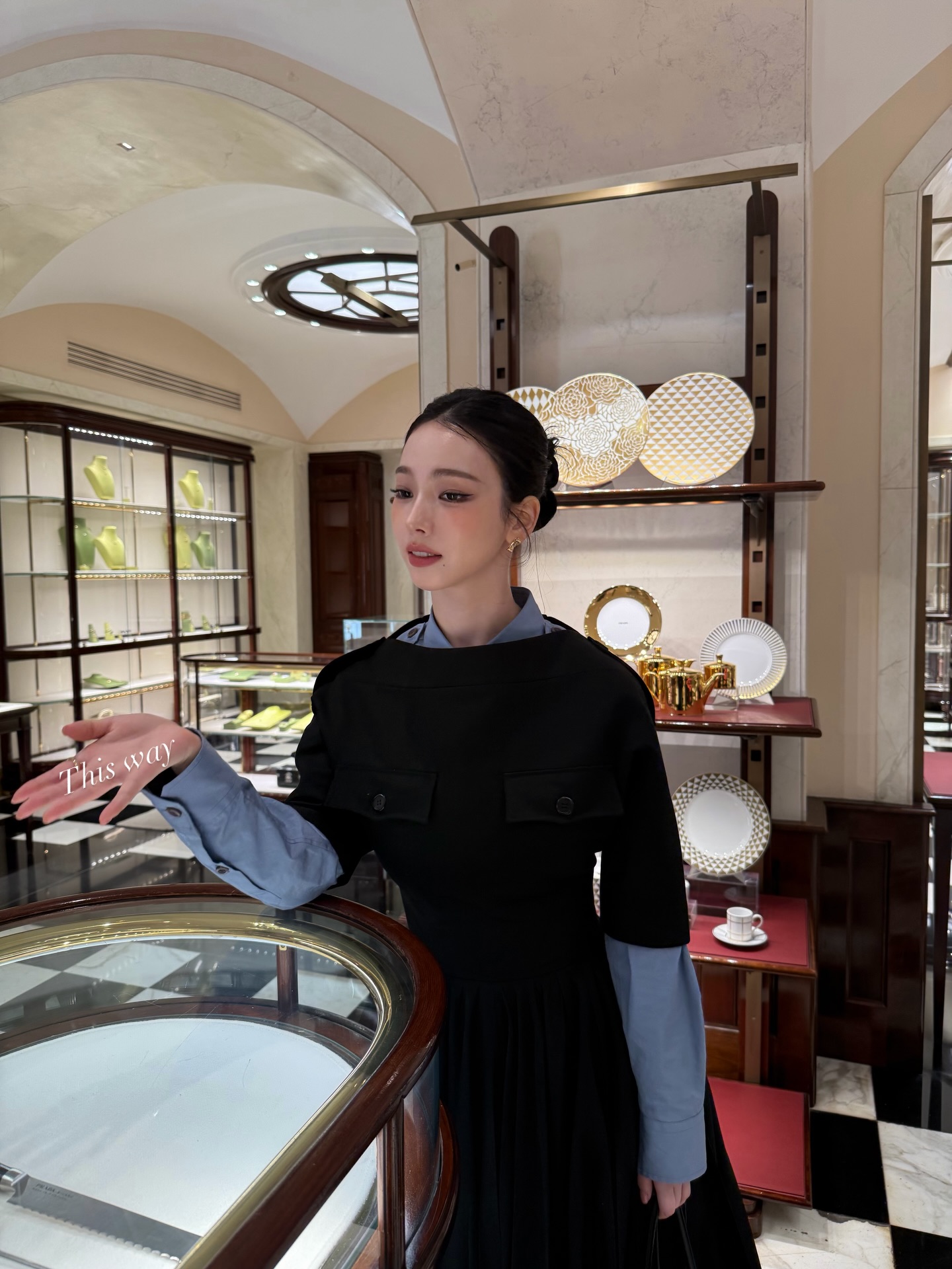 올빽머리 프라다 풀착장한 카리나 인스타 .jpg | 인스티즈