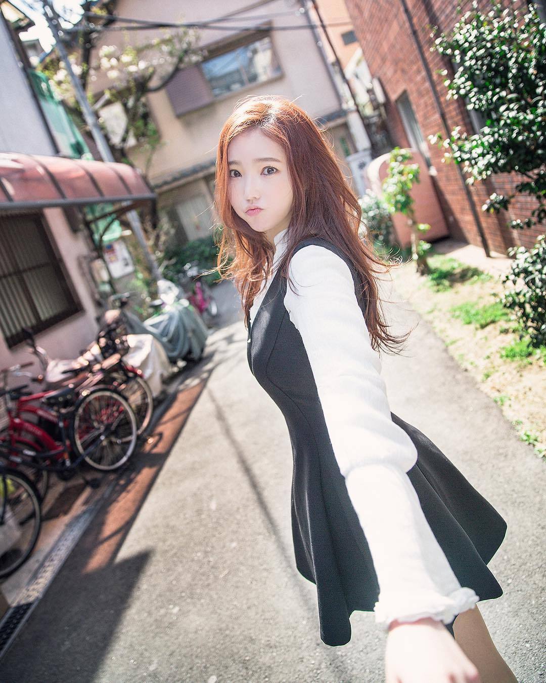 여자친구처럼 나온 레이싱모델 김보라 | 인스티즈