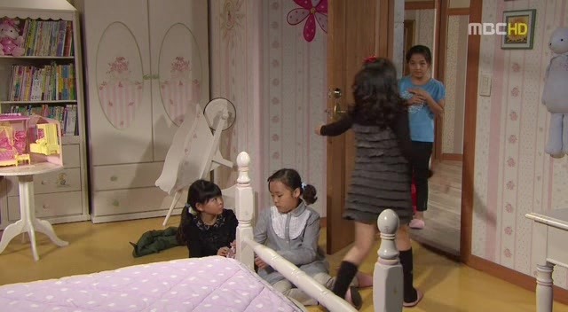 [지붕킥] 사라진 해리의 인형 | 인스티즈