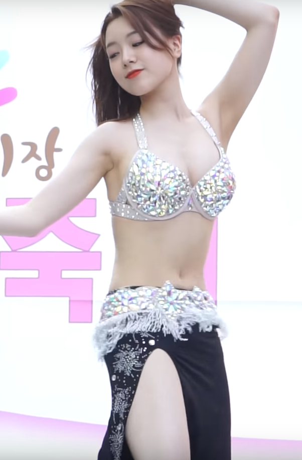 밸리댄스녀 겨드랑이 움짤.JPGIF | 인스티즈
