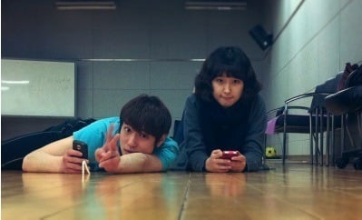 실제 6년 찐친끼리 찍은 키스신.jpg | 인스티즈