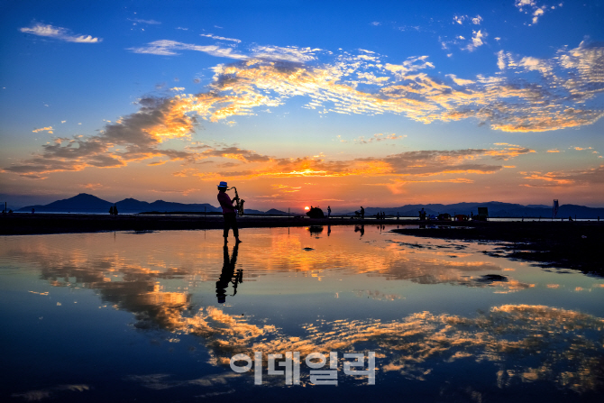 부산에서 관광객들이 거의 오지 않는 해수욕장... | 인스티즈