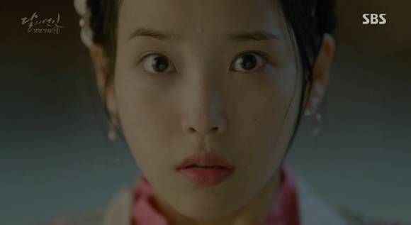 아이유 발연기 논란에 최저 시청률 “총체적 난국” | 인스티즈