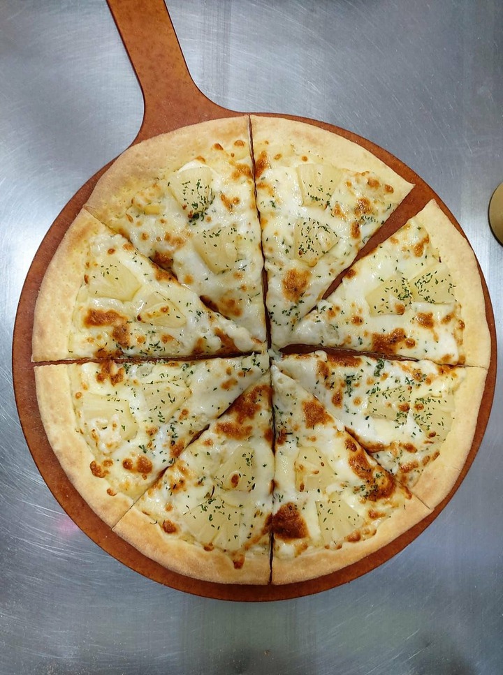 파인애플 피자 시켜먹는 이유 (feat. 아이즈원 조유리) | 인스티즈