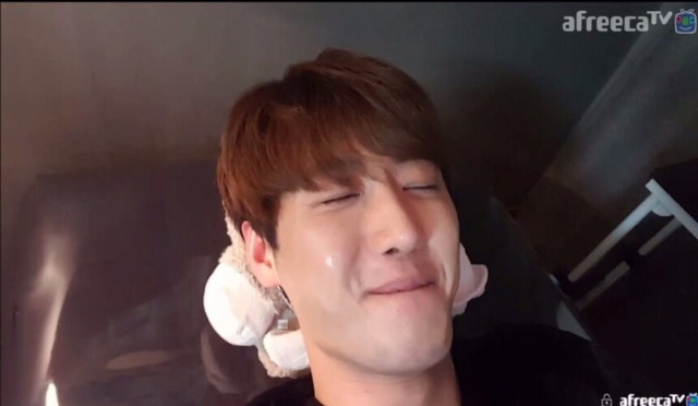 남성 bj 남순의 왁싱샵 방송과 일부 한국 남성들의 실시간 반응 (고소각 주의) | 인스티즈