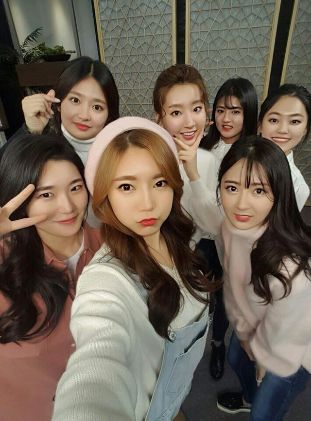 흰눈이 기쁨되는날 ~ 7공주 근황.jpg | 인스티즈