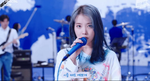 IU - Blueming 라이브🎤🎤(밴드ver.) + Live Clip (2019 IU Tour Concert 'Love, poem') | 인스티즈