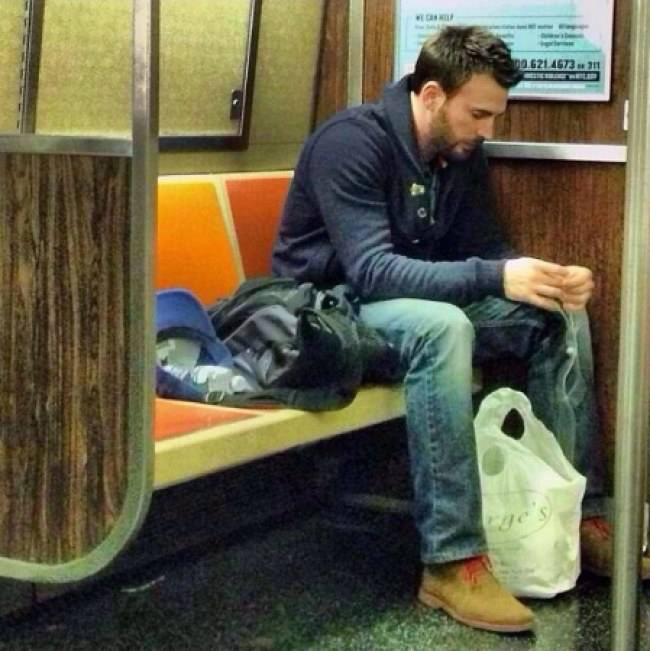 지하철에서 만난 연예인들.jpg | 인스티즈
