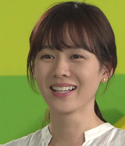 손예진 눈웃음 모음.gif | 인스티즈