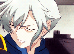 머리색으로 골라보는 애니 속 남캐들 (은발/백발 편) | 인스티즈