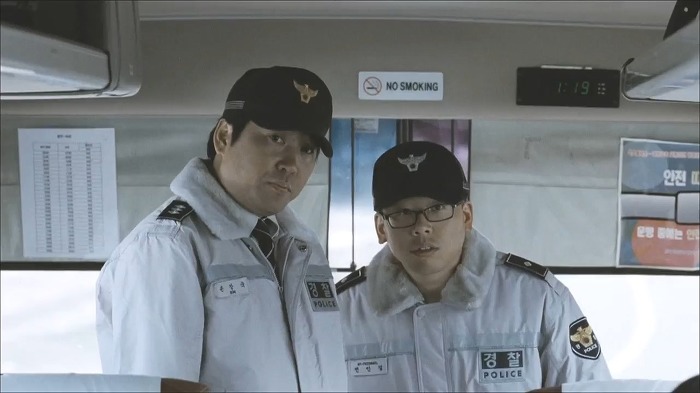 [황해] 영화에서 억울하고 무섭고 짠내터지는 연기 잘 하는 하정우.. | 인스티즈