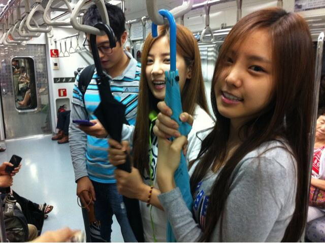 지하철에서 만난 연예인들.jpg | 인스티즈