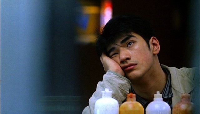 사랑에도 유통기한이 있다면 내 사랑은 만 년으로 하고 싶다 | 인스티즈