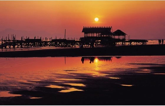 부산에서 관광객들이 거의 오지 않는 해수욕장... | 인스티즈