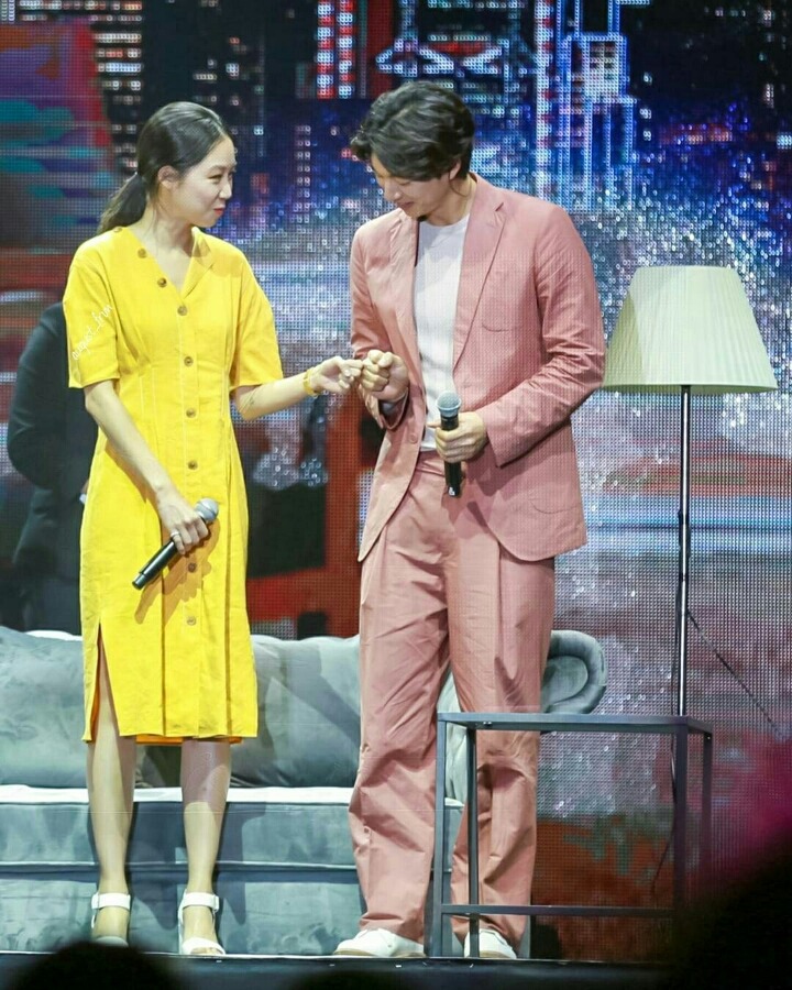 싸이시절 공유가 공효진한테 남긴 일촌평들+ 둘 우정썰.txt.jpg | 인스티즈