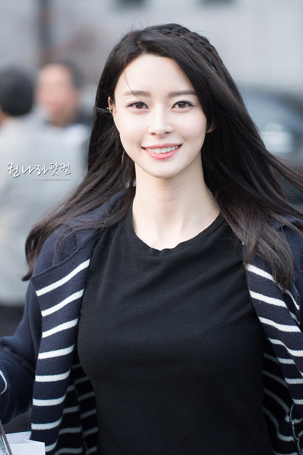 닉값하려고 올리는 헬로비너스 나라.jpgif | 인스티즈