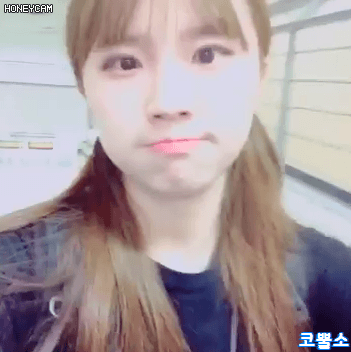 [아이돌학교] 송하영 양갈래머리.gif | 인스티즈