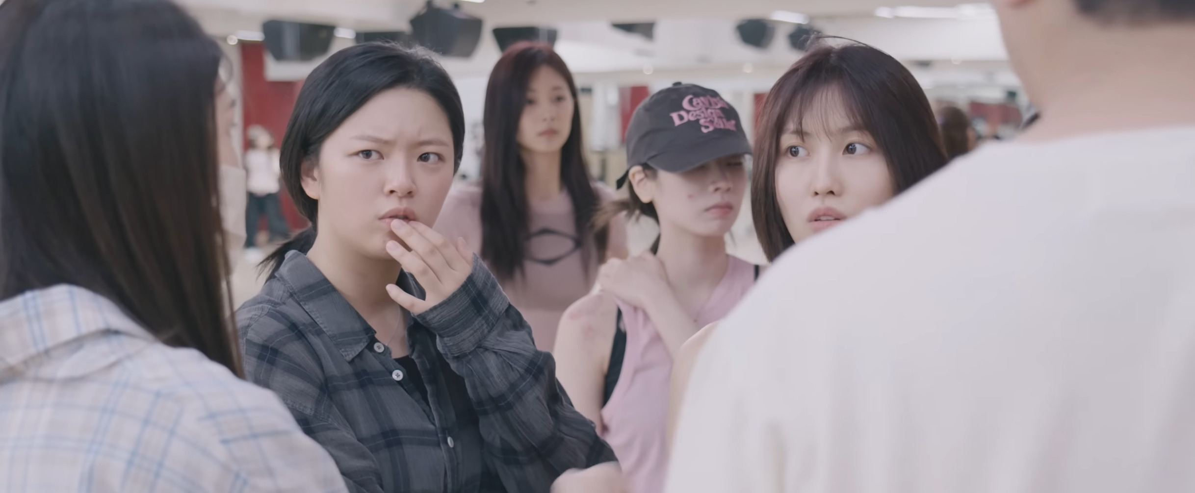 롤라팔루자 측 문제로 앵콜 무대 못하게 돼서 빡친 트와이스 | 인스티즈