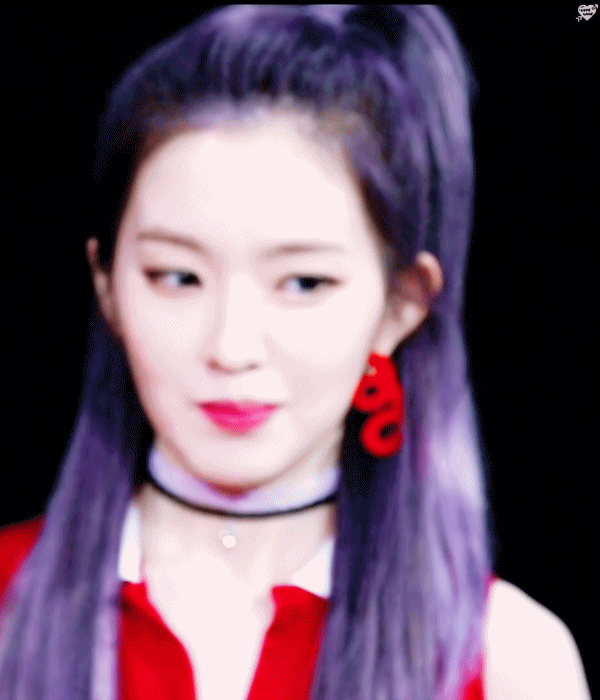 머리묶는 아이린.gif | 인스티즈