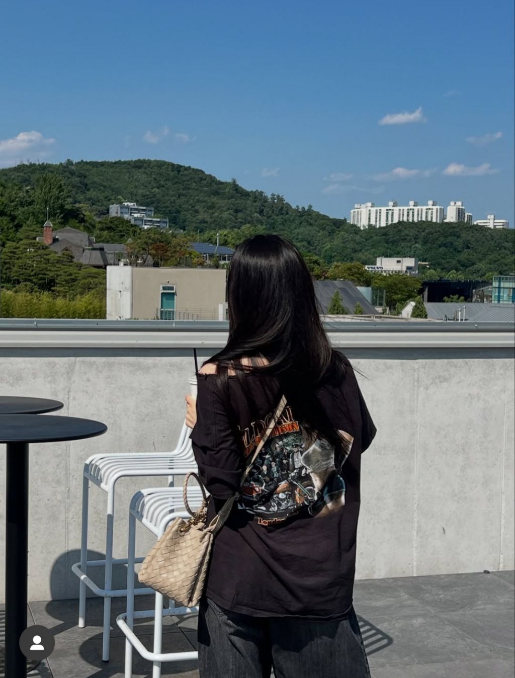 꽤 이쁘게 생긴 배우 신시아 | 인스티즈