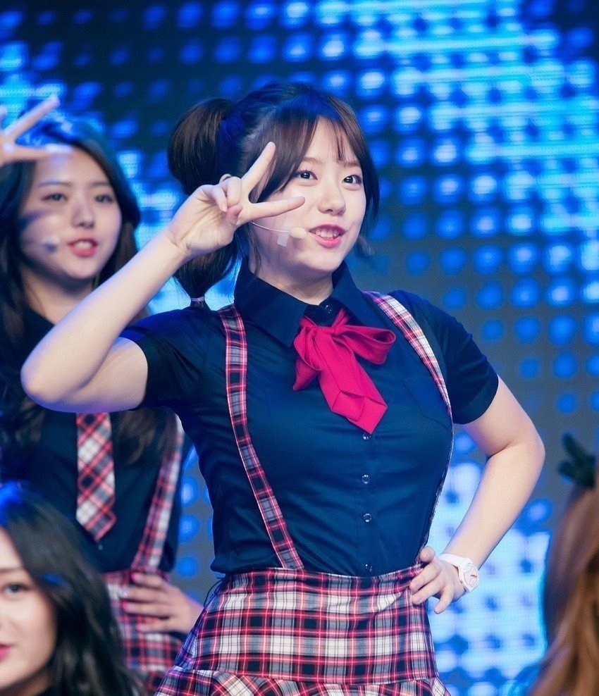 우리가 몰랐던 I.O.I 소혜의 반전몸매. JPG | 인스티즈