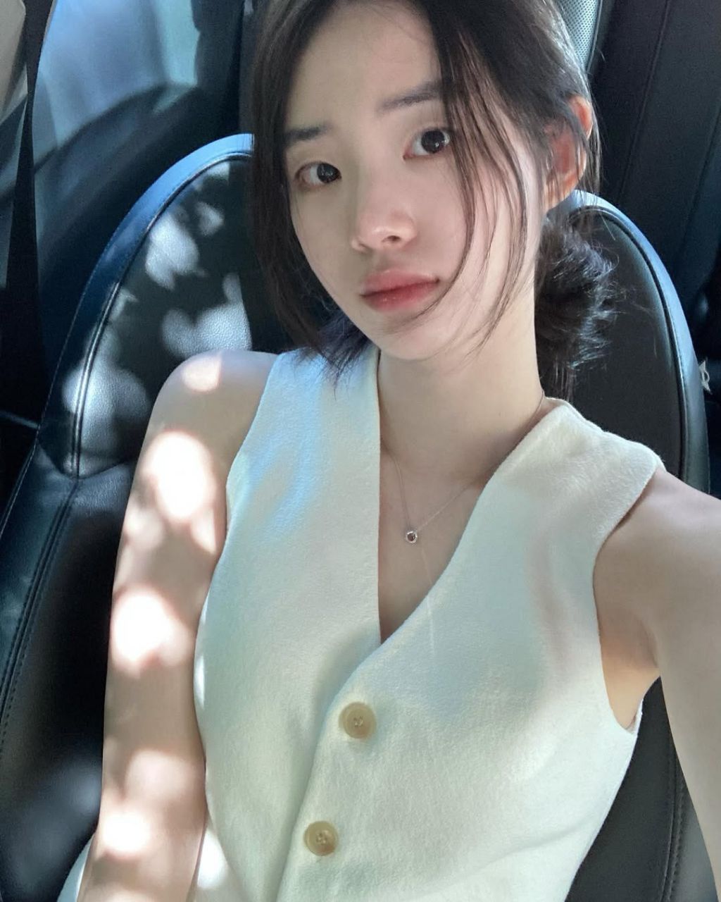 꽤 이쁘게 생긴 배우 신시아 | 인스티즈