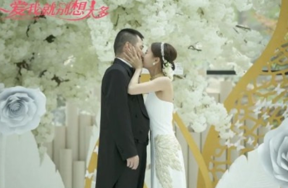 주연배우들 20살 나이차이의 로맨스 드라마 (중국/ 견환전 황샹임...) | 인스티즈