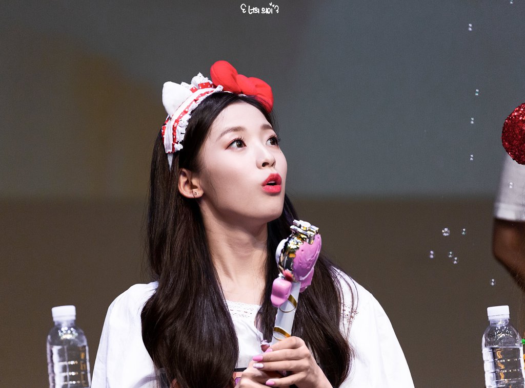 의외로 청순한 오마이걸 아린이.jpgif | 인스티즈