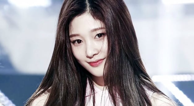 [정채연] 코 수술 했다고 밝힌 I.O.I 정채연 .jpg | 인스티즈