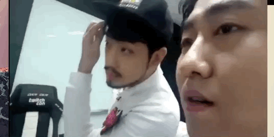 웹툰 작가 실물짤.jpgif | 인스티즈