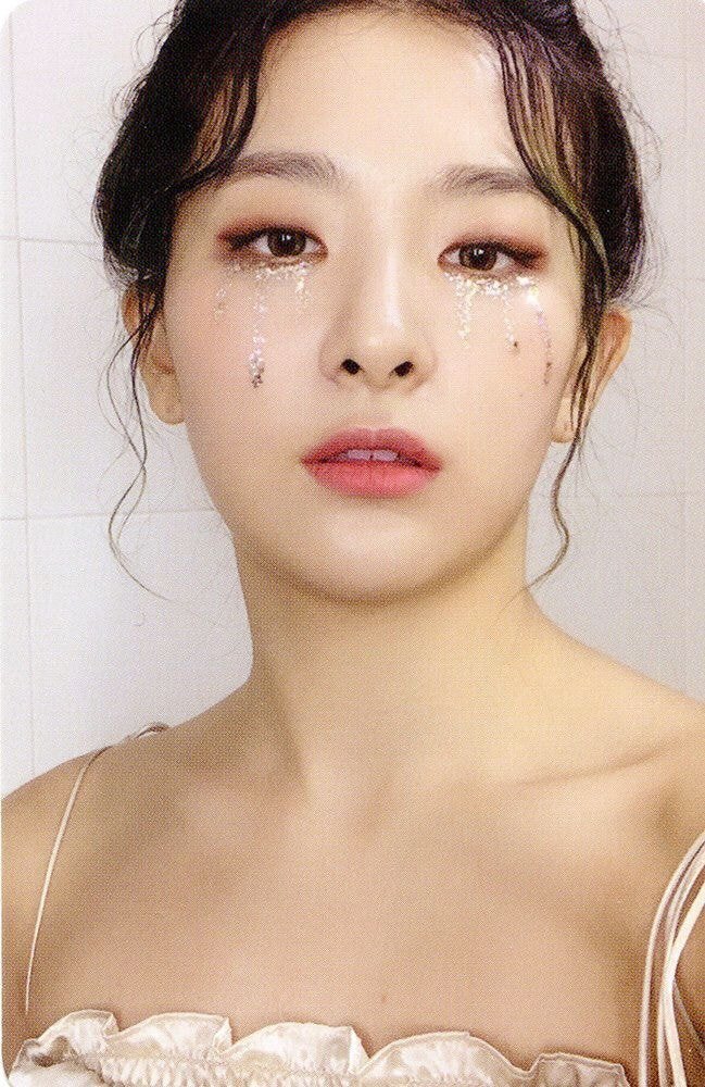 실제 아이돌 포카들로 알아보는 돌판 반포자이 포카 특징 | 인스티즈